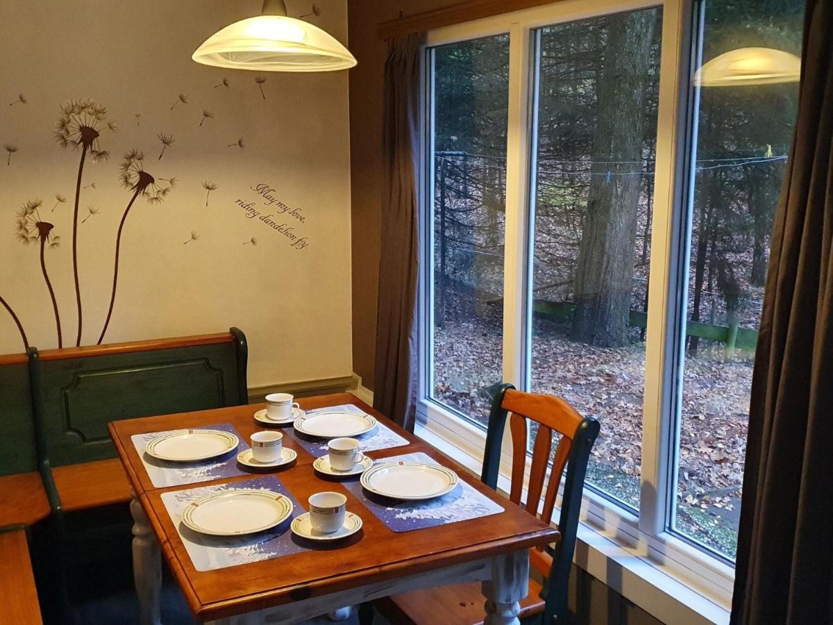 Peacefully Chalet In Lanklaar With Garden ดิลเซน-สตอกเคม ภายนอก รูปภาพ